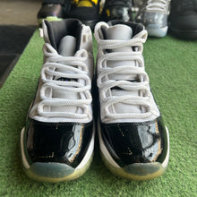 Load image into Gallery viewer, Jordan Concord 11s Size 6.5Y
