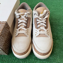 Load image into Gallery viewer, Jordan Palomino 3s Size 10.5
