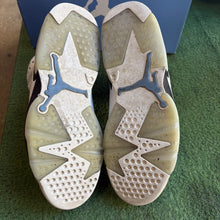 Load image into Gallery viewer, Jordan UNC 6s Size 10.5
