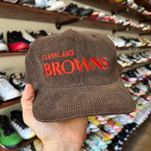 Load image into Gallery viewer, Vintage Cleveland Browns Corduroy Snapback Hat
