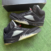 Load image into Gallery viewer, Jordan Reimagined Metallic 5s Size 11.5
