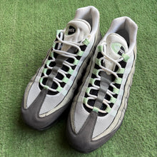 Load image into Gallery viewer, Nike Fresh Mint Air Max 95s Size 10
