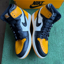 Load image into Gallery viewer, Jordan Taxi 1s Size 10
