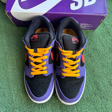 Load image into Gallery viewer, Nike SB ACG Terra Low Dunks Size 8
