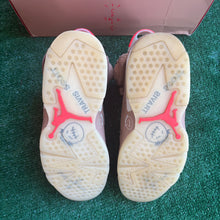 Load image into Gallery viewer, Jordan Travis Scott British Khaki 6s Size 8
