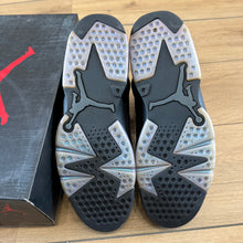 Load image into Gallery viewer, Jordan Chameleon 6s Size 11
