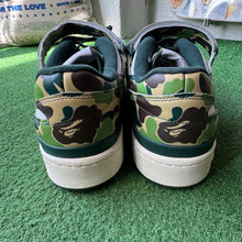 Load image into Gallery viewer, Adidas Bape Forums Size 10.5
