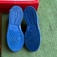 Load image into Gallery viewer, Nike Marina Blue Low Dunks Size 6Y
