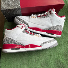 Load image into Gallery viewer, Jordan Cardinal 3s Size 10.5
