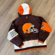 Load image into Gallery viewer, Vintage Cleveland Browns Pro Player Jacket Size L

