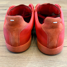 Load image into Gallery viewer, Maison Margiela Gats Size 41

