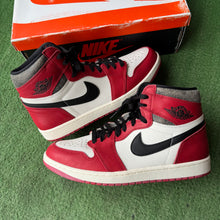 Load image into Gallery viewer, Jordan Lost and Found 1s Size 11
