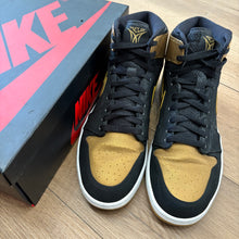 Load image into Gallery viewer, Jordan Melo PE 1s Size 10
