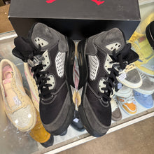 Load image into Gallery viewer, Jordan Anthracite 5s Size 10.5
