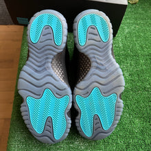 Load image into Gallery viewer, Jordan Gamma 11s Size 10
