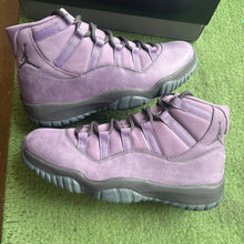 Load image into Gallery viewer, Jordan Mojave 11s Size 9
