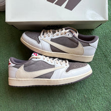 Load image into Gallery viewer, Jordan Reverse Mocha Low 1s Size 10

