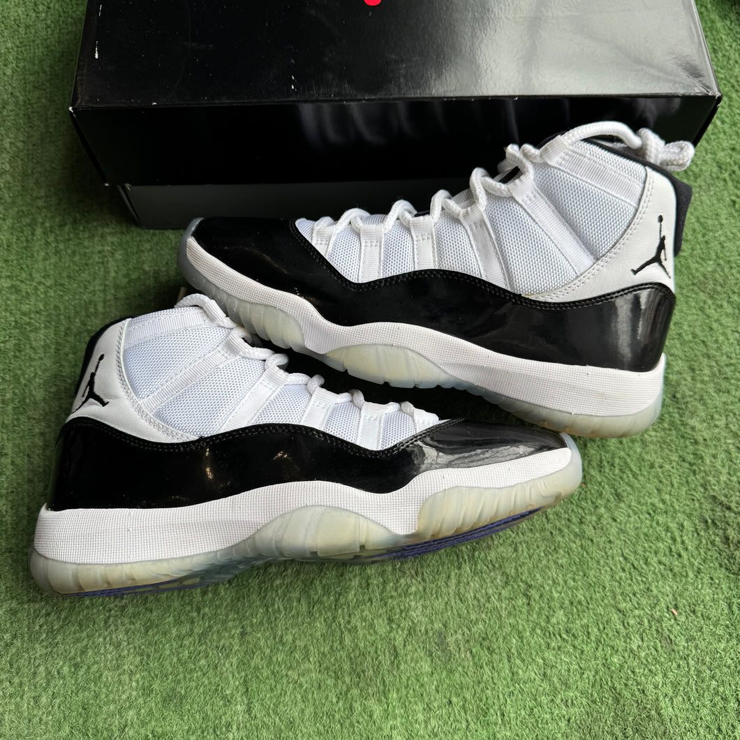 Jordan Concord 11s Size 8