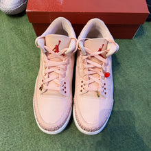Load image into Gallery viewer, Jordan Valentines Day Treat Yourself 3s Size 12W/10.5M
