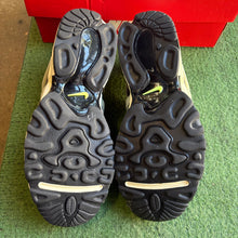 Load image into Gallery viewer, Nike Air Kukini Size 10
