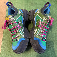 Load image into Gallery viewer, Gucci Flashtrek Size 10 UK
