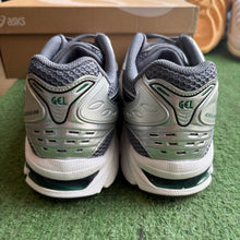 Load image into Gallery viewer, ASICS Metropolis Jasper Green Gel-Kayano 14s Size 9

