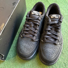 Load image into Gallery viewer, Jordan Travis Scott Phantom 1s Size 10.5
