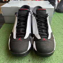 Load image into Gallery viewer, Jordan Black Toe 14s Size 11
