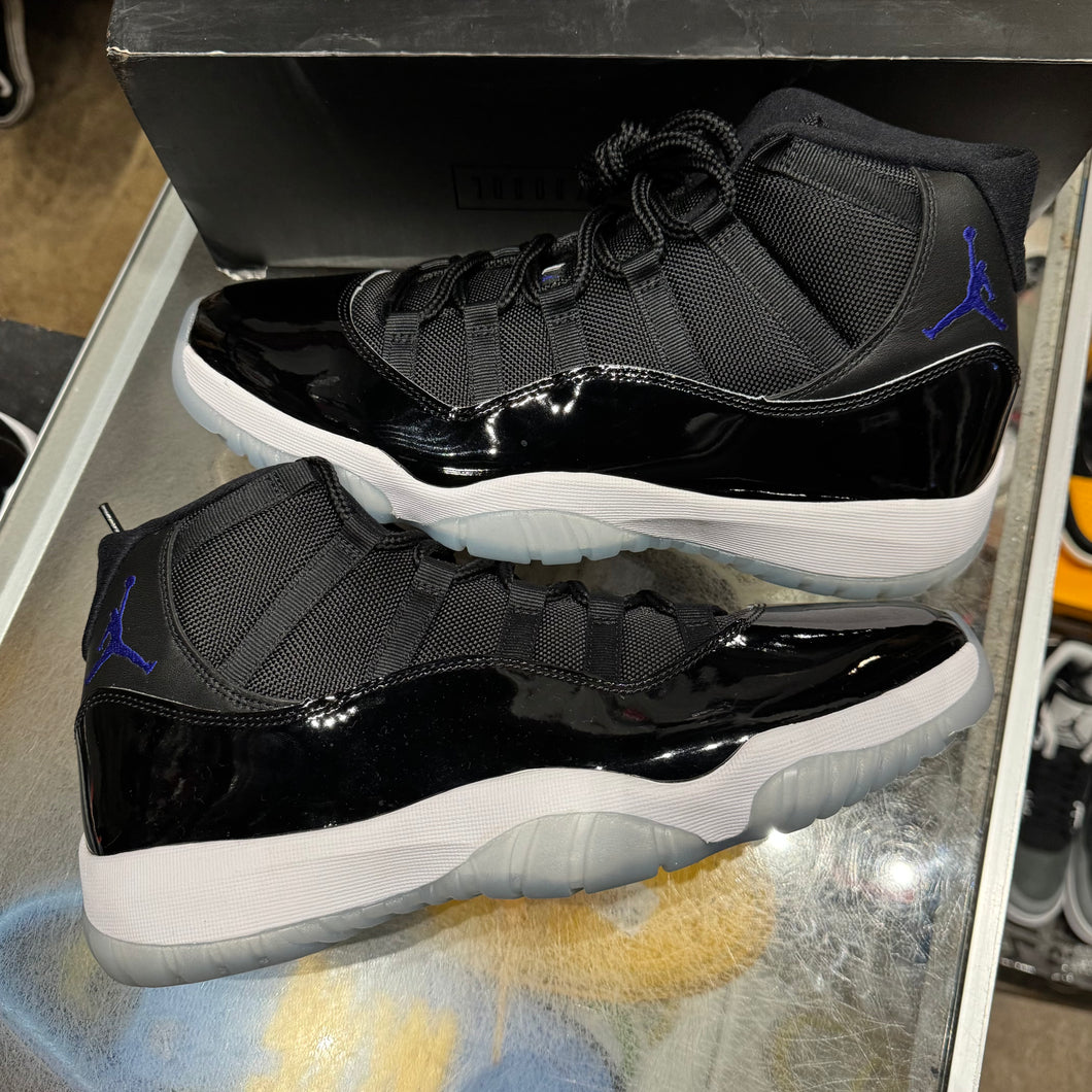 Jordan Space Jam 11s Size 12