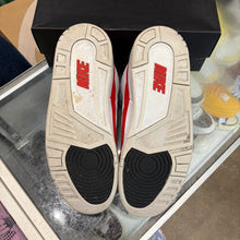 Load image into Gallery viewer, Jordan Tinker White University Red 3s Size 12
