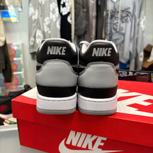 Load image into Gallery viewer, Nike Mac Attacks Size 10.5
