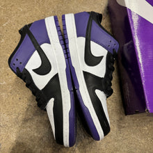 Load image into Gallery viewer, Nike Court Purple SB Low Dunks Size 11
