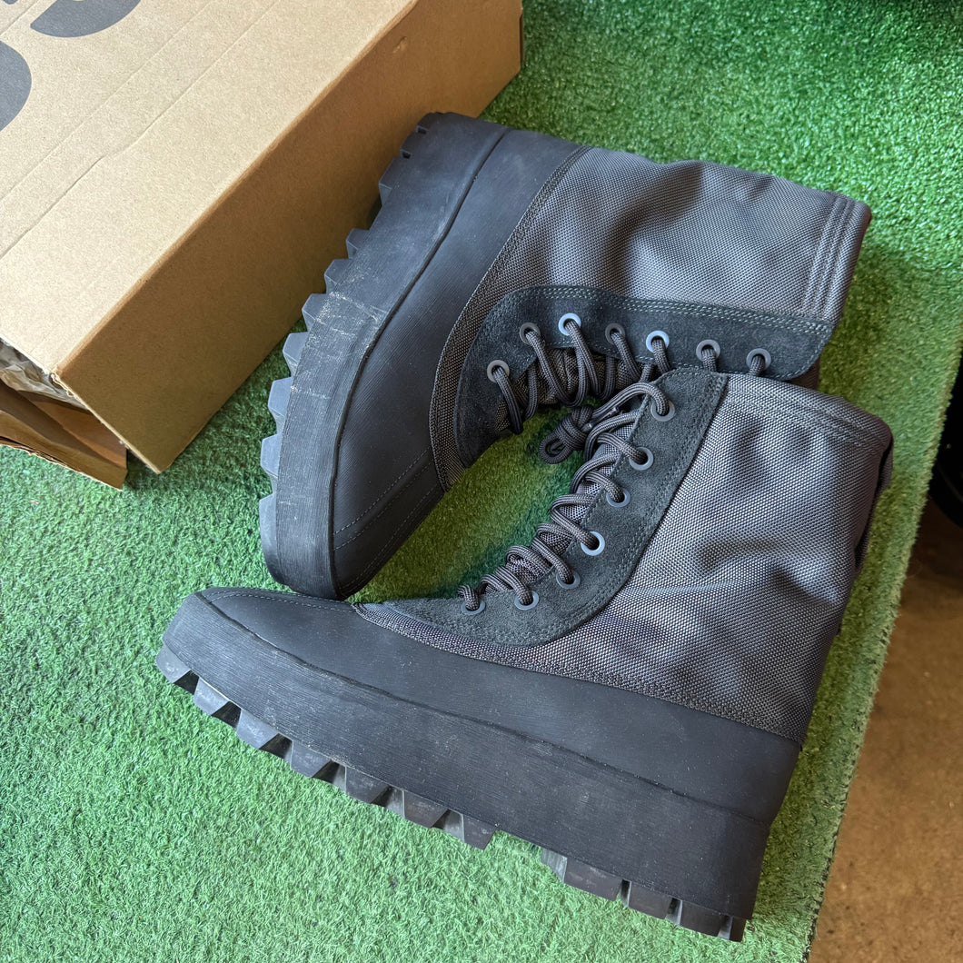 Yeezy Pirate Black 950s Size 10.5