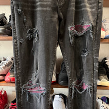 Load image into Gallery viewer, Amiri Jeans Size 38
