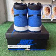 Load image into Gallery viewer, Jordan Reimagined Royal 1s Size 8
