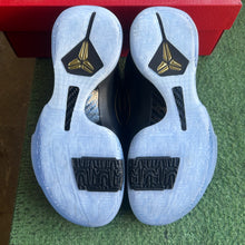 Load image into Gallery viewer, Nike Kobe Year of the Mamba Eggplant Protro 5s Size 6

