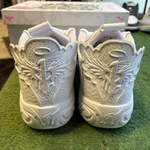 Load image into Gallery viewer, Puma MB.04s Size 12
