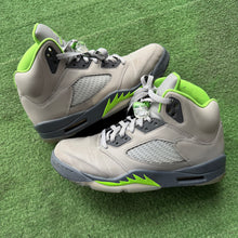 Load image into Gallery viewer, Jordan Green Bean 5s Size 9.5
