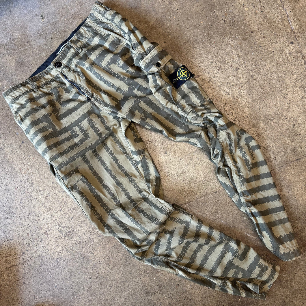 Stone Island Camo Pants Size 33