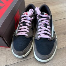 Load image into Gallery viewer, Jordan Travis Scott Mocha Low 1s Size 11

