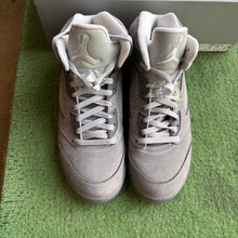 Load image into Gallery viewer, Jordan Wolf Grey 5s Size 8.5
