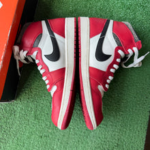 Load image into Gallery viewer, Jordan Lost And Found 1s Size 10

