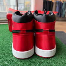 Load image into Gallery viewer, Jordan Satin Bred 1s Size 11W/9.5M
