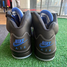 Load image into Gallery viewer, Jordan Awake NY Black 5 Size 9.5
