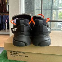 Load image into Gallery viewer, Nike Off-White Air Presto Size 11
