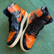 Load image into Gallery viewer, Jordan Shattered Backboard 3.0 1s Size 13
