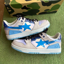 Load image into Gallery viewer, Bape Sk8 STAs Size 8.5
