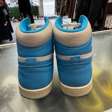 Load image into Gallery viewer, Jordan Reimagined UNC 1s Size 11
