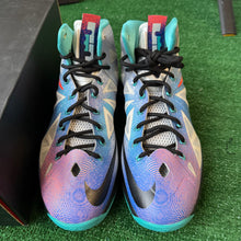 Load image into Gallery viewer, Nike LeBron Re-Entry 10s Size 11.5

