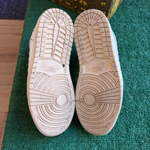 Load image into Gallery viewer, Jordan Union Bephies Beauty Supply 1s Size 8
